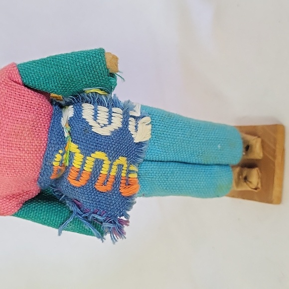 Guatemala Vintage Cloth Doll Handmade - Picture 9 of 12